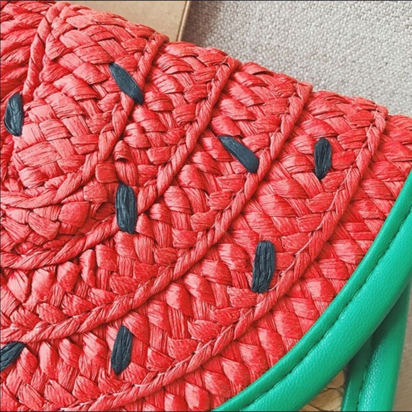 Straw watermelon clutch watermelon 🍉 ADORABLE! - Picture 7 of 8